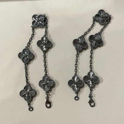[Cadisa JEWELRY]CLOVER 5 MOTIF BLACK BRACELET