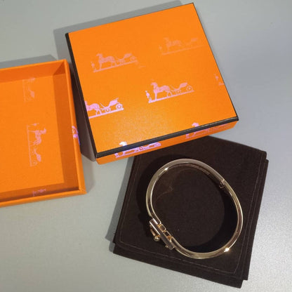 [Cadisa]H GREY BRACELET