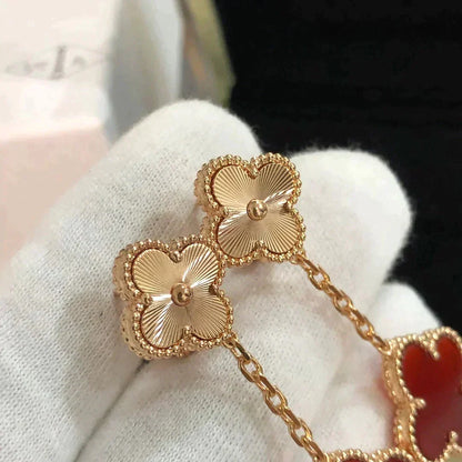 [Cadisa]CLOVER 2 MOTIF  LASER CARNELIAN EARRINGS