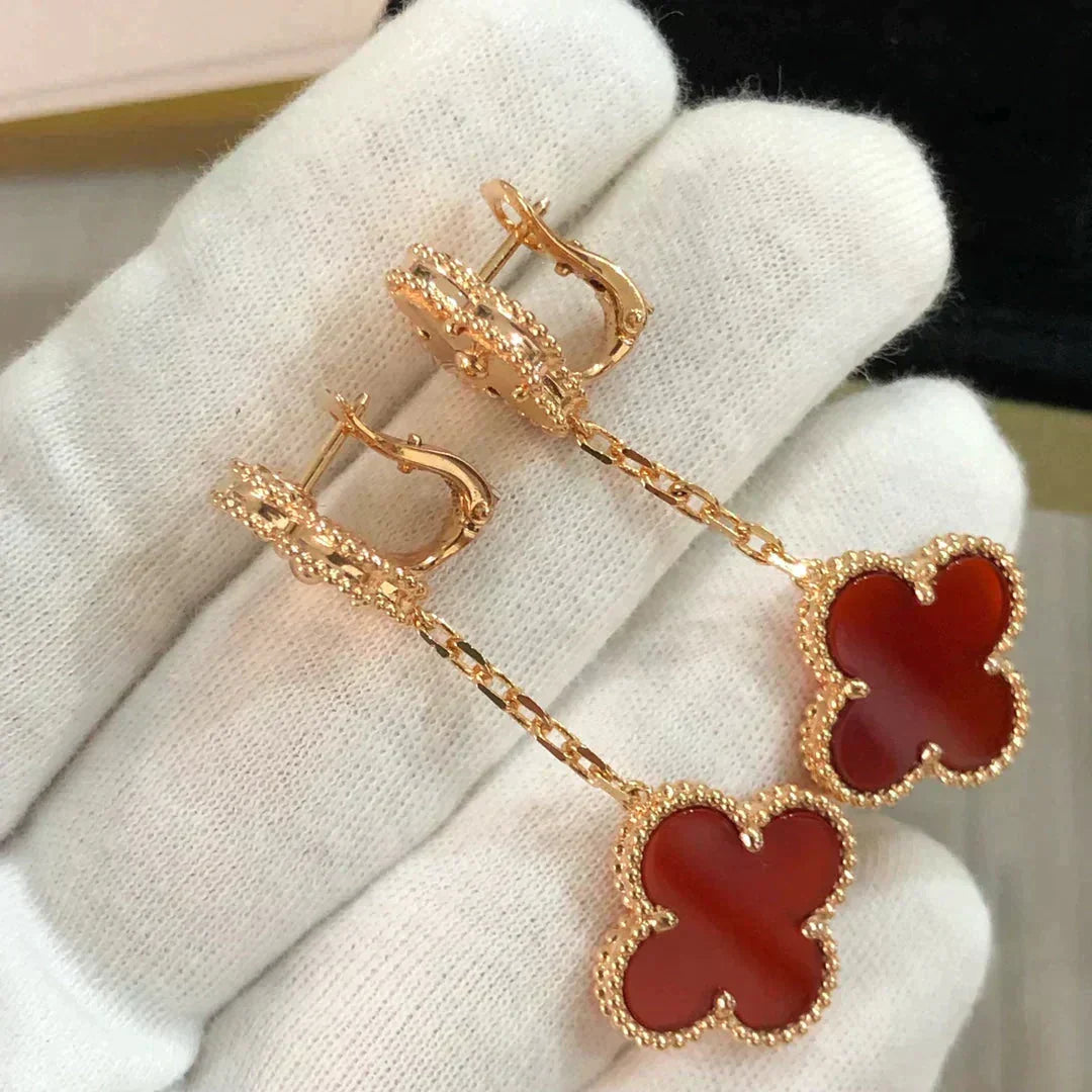 [Cadisa]CLOVER 2 MOTIF  LASER CARNELIAN EARRINGS