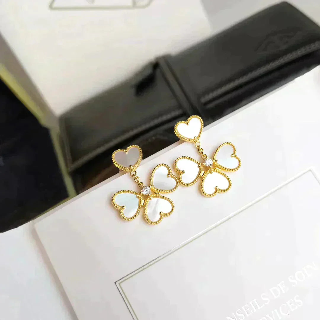 [Cadisa]CLOVER SWEET WHITE MOP EARRINGS