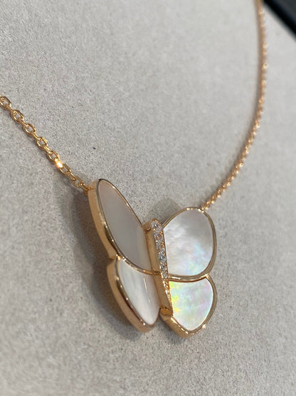 [Cadisa]BUTTERFLY GOLD MOP DIAMOND NECKLACE