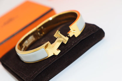 [Cadisa]H LIGHT BLUE BRACELET