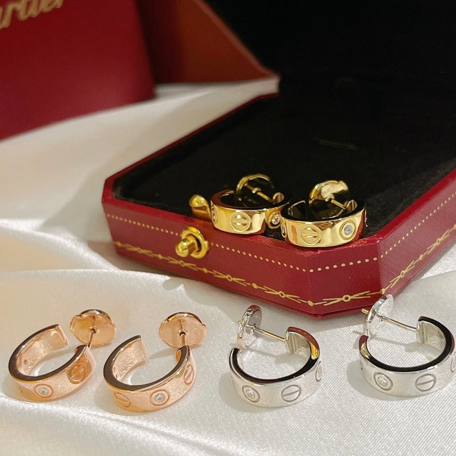 [Cadisa] LOVE EARRINGS 5.7MM 2 DIAMONDS