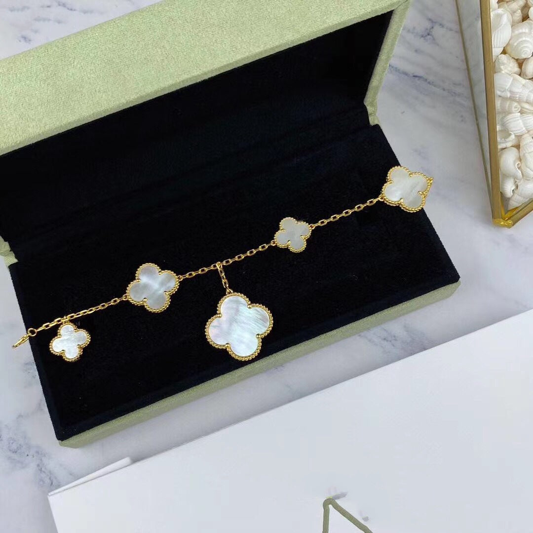 [Cadisa]MAGIC CLOVER MOP GOLD BRACELET 5 MOTIFS