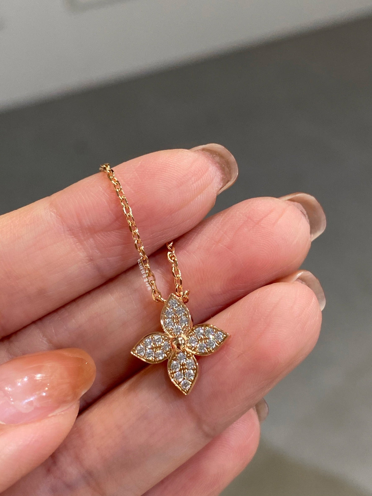 [Cadisa]STAR DIAMOND NECKALCE
