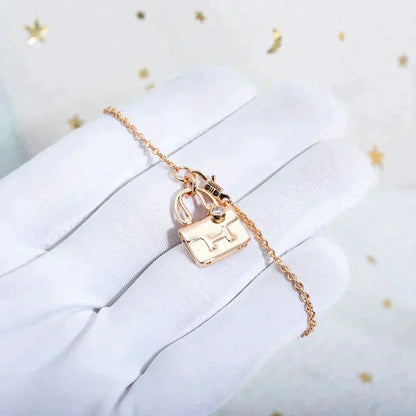 [Cadisa]AMULETTE PEDANT ROSE GOLD NECKLACE