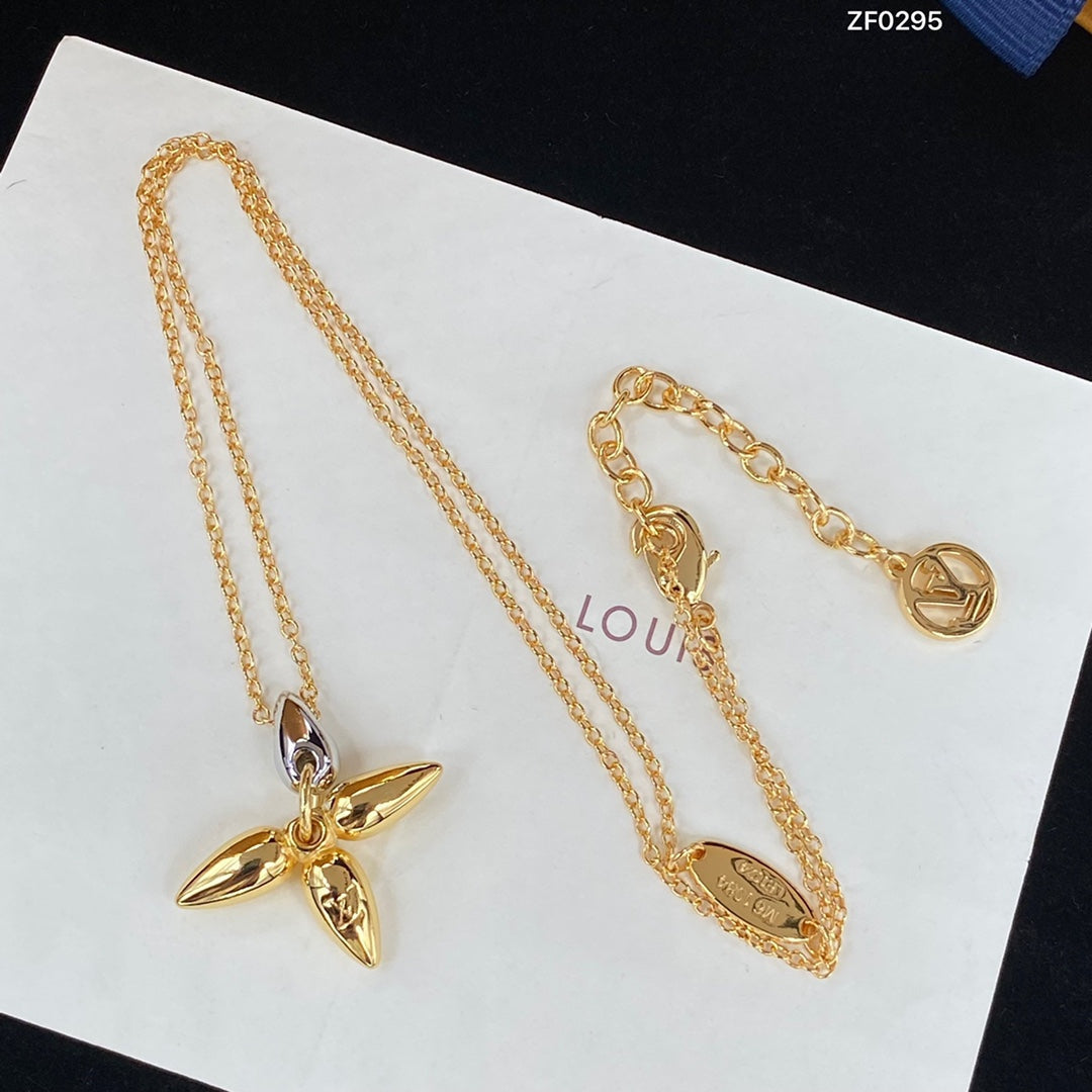[Cadisa]LOUISETTE PEDANT GOLD NECKLACE