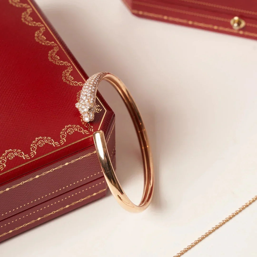 [Cadisa] PANTHERE HALF DIAMOND OPEN BRACELET