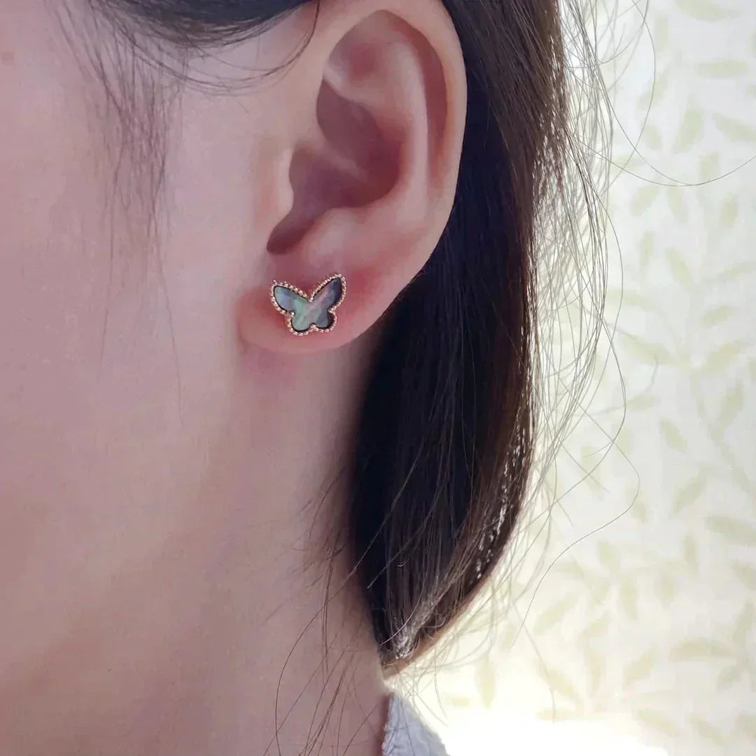 [Cadisa]BUTTERFLY DARK MOP  EARRINGS