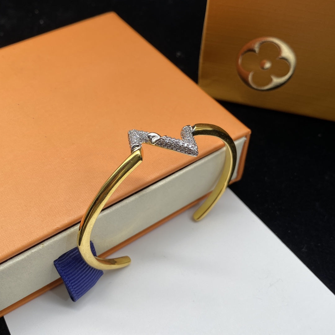 [Cadisa]VOLTE UPSITE DOWN DIAMOND GOLD OPEN BRACELET