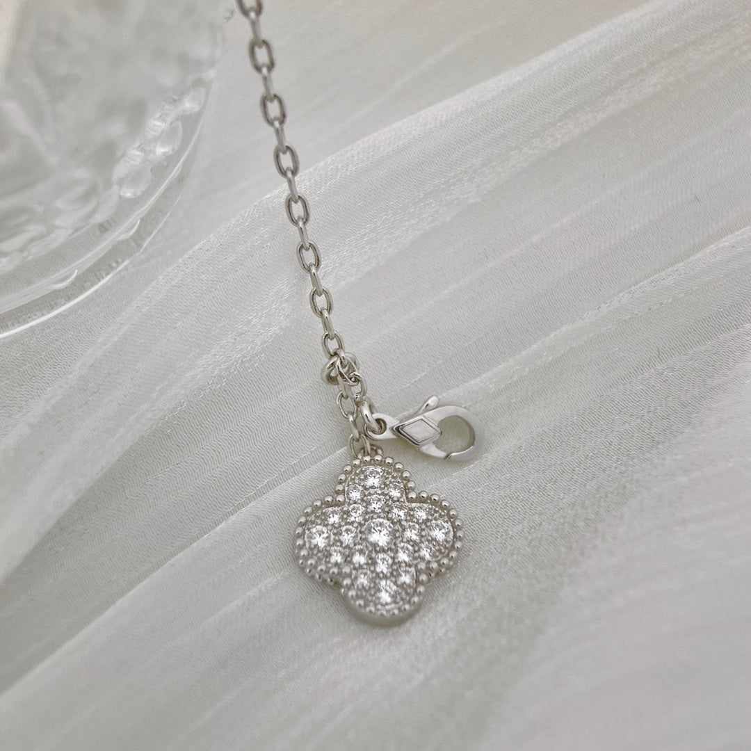 [Cadisa]CLOVER 5 MOTIFS SILVER DIAMONDS NECKLACE