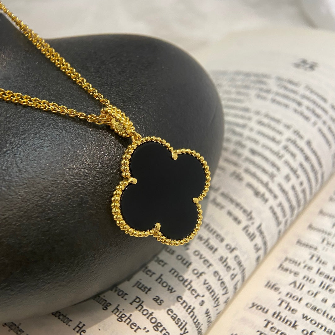 [Cadisa]CLOVER 25MM NECKLACE GOLD ONYX