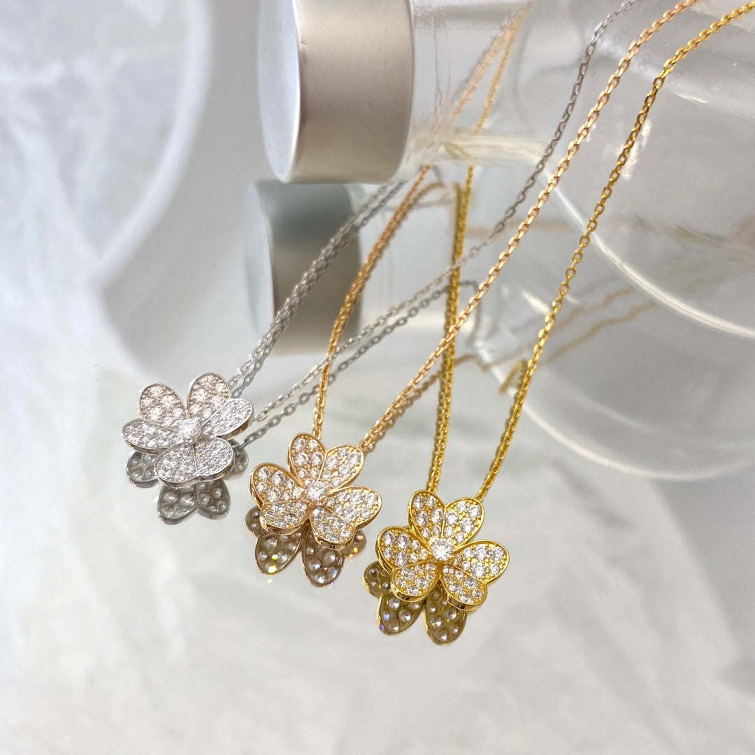 [Cadisa]FLOWER DIAMOND NECKLACE