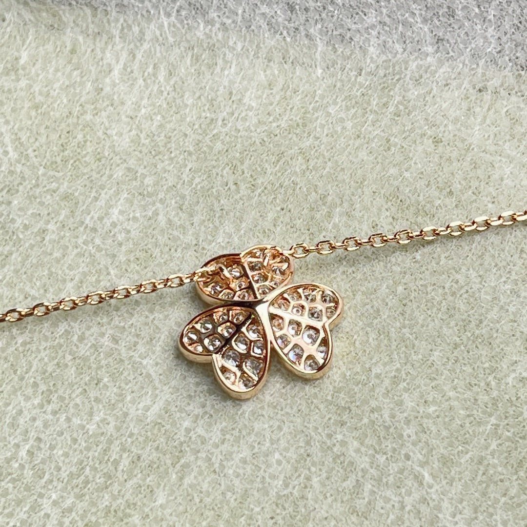 [Cadisa]FLOWER DIAMOND NECKLACE