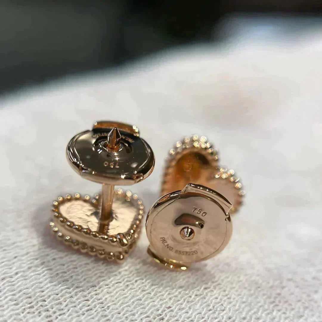 [Cadisa]HEART CARNELIAN STUD EARRINGS