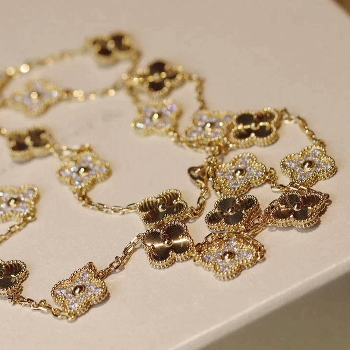 [Cadisa]CLOVER 20 MOTIFS LASER DIAMOND NECKLACE