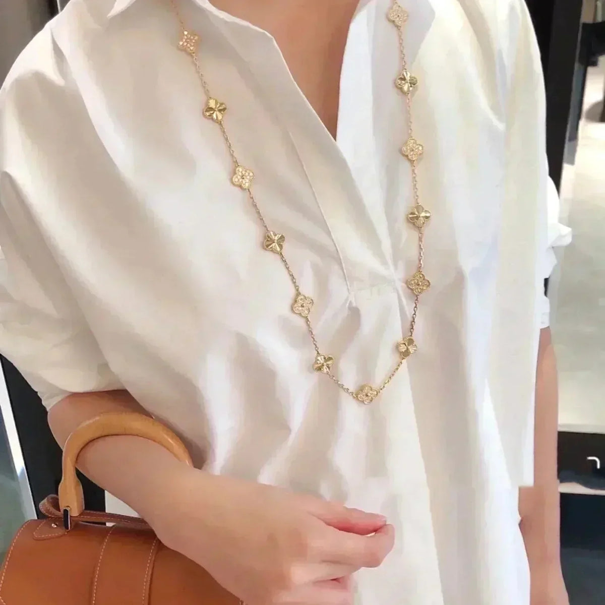 [Cadisa]CLOVER 20 MOTIFS LASER DIAMOND NECKLACE