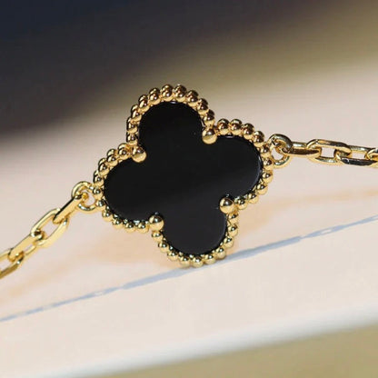 [Cadisa]CLOVER 20 MOTIFS ONYX NECKLACE