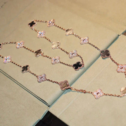 [Cadisa]CLOVER 20 MOTIFS DARK MOP DIAMOND  NECKLACE