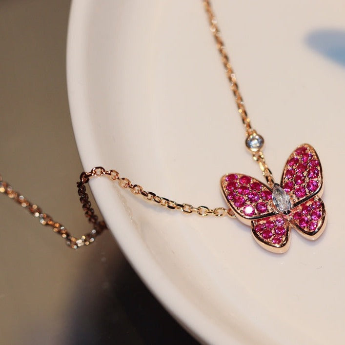 [Cadisa]BUTTERFLY RED DIAMOND ROSE GOLD NECKLACE