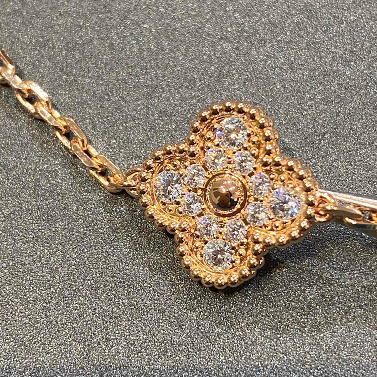 [Cadisa] CLOVER 5 MOTIF FULL DIAMOND BRACELET COLLECTION