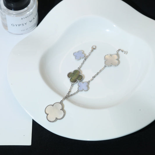 [Cadisa]CLOVER BRACELET 5 MOTIFS MOP CHALCEDONY SILVER