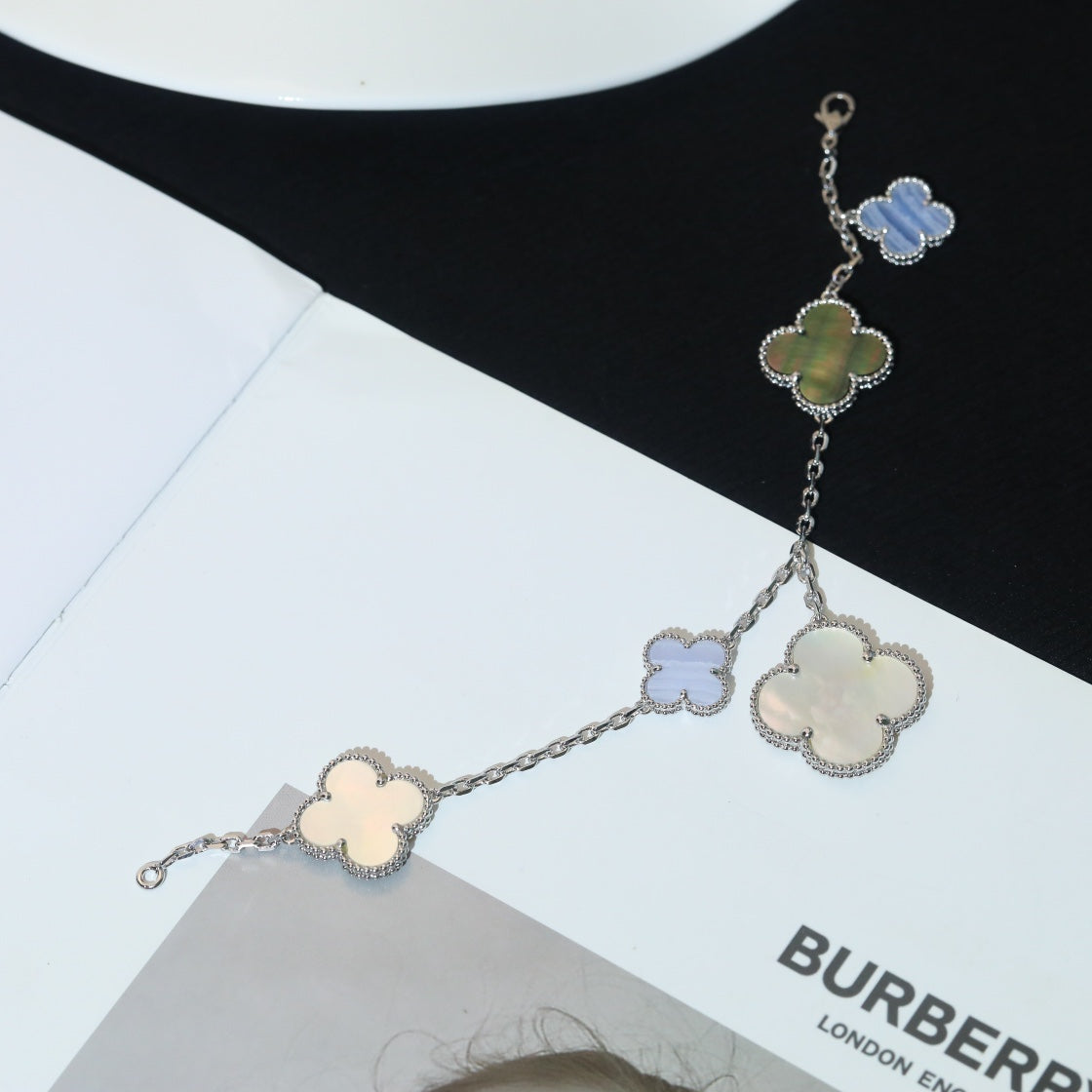 [Cadisa]CLOVER BRACELET 5 MOTIFS MOP CHALCEDONY SILVER