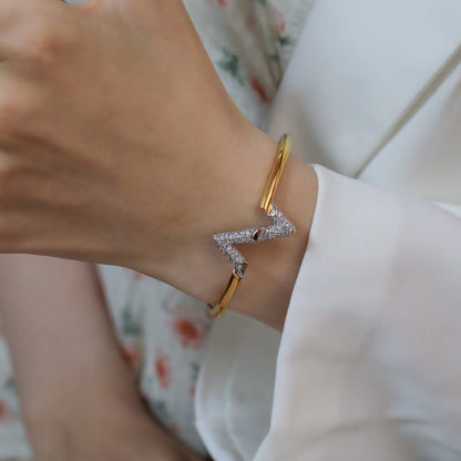 [Cadisa]VOLTE UPSITE DOWN GOLD DIAMOND BRACELET