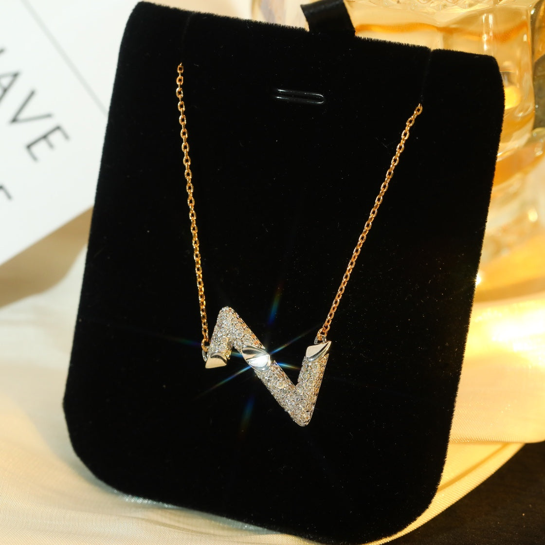 [Cadisa]VOLT SILVER DIAMOND PEDANT NECKLACE
