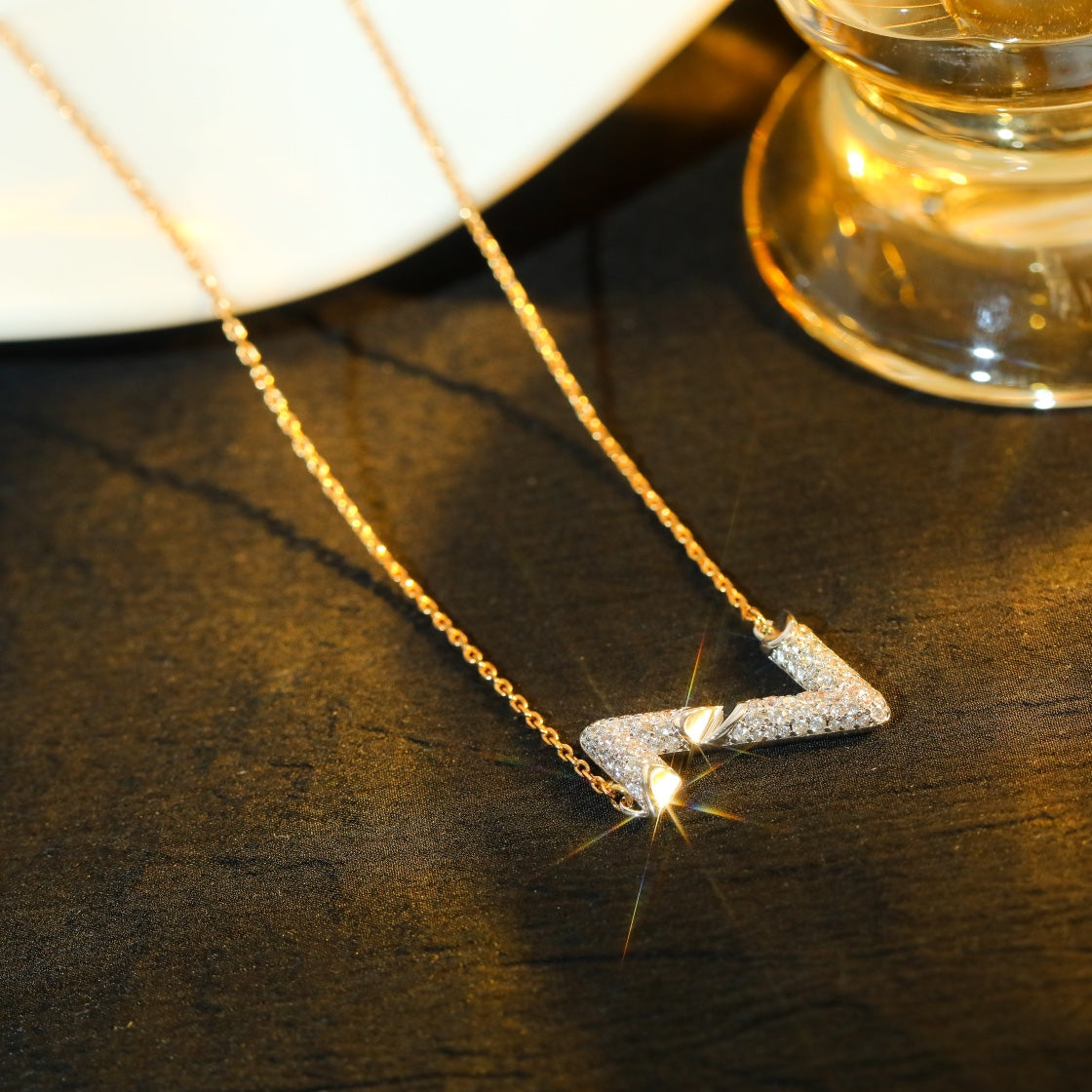 [Cadisa]VOLT SILVER DIAMOND PEDANT NECKLACE