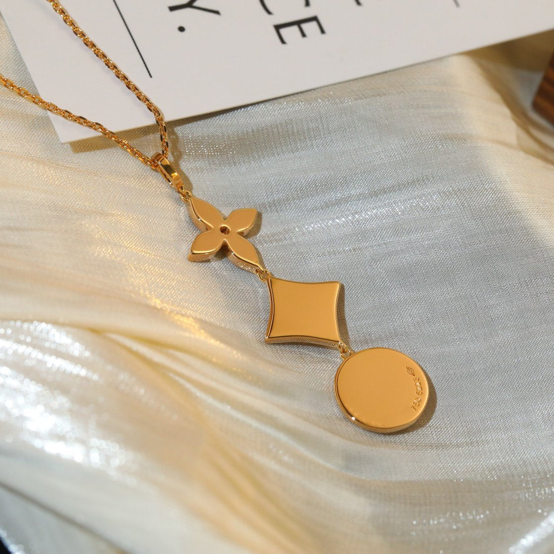 [Cadisa]STAR AND SUN DIAMOND PINK GOLD NECKLACE