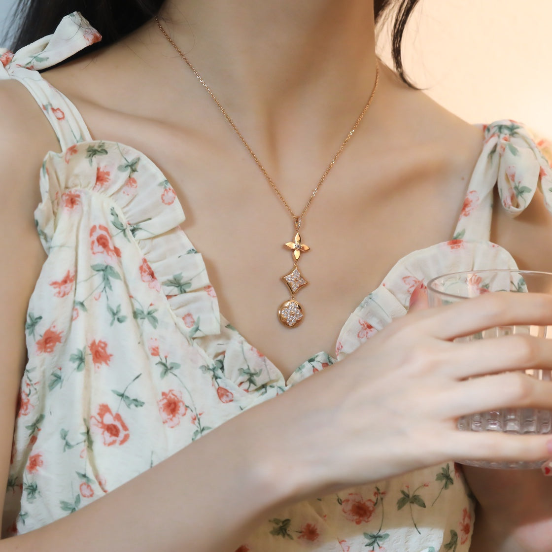[Cadisa]STAR AND SUN DIAMOND PINK GOLD NECKLACE