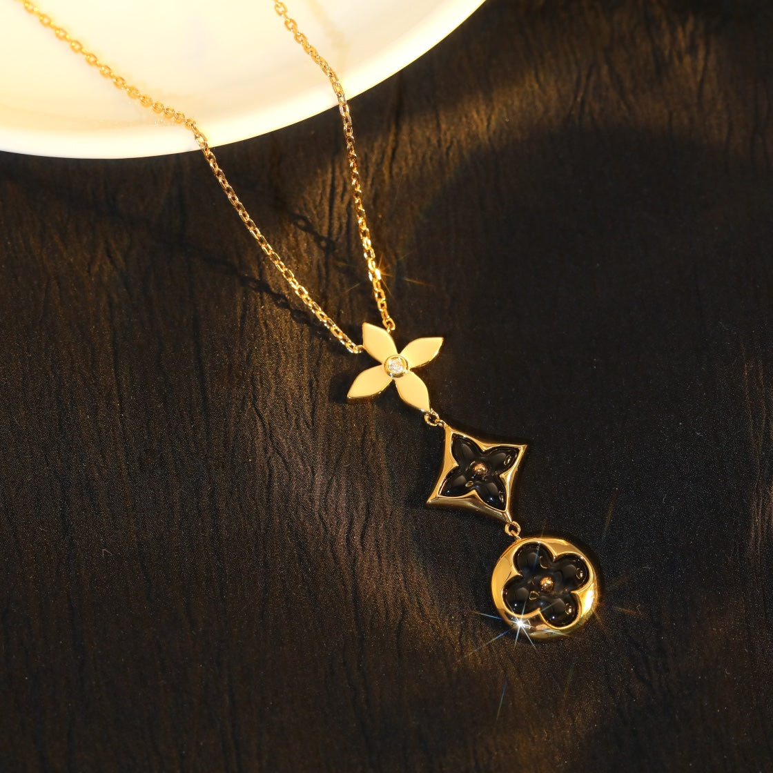 [Cadisa]STAR AND SUN ONYX PINK GOLD NECKLACE