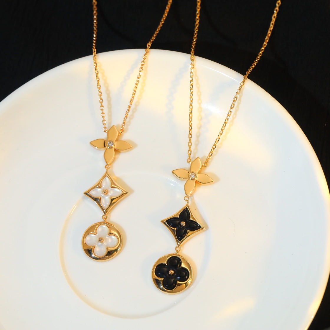 [Cadisa]STAR AND SUN ONYX PINK GOLD NECKLACE
