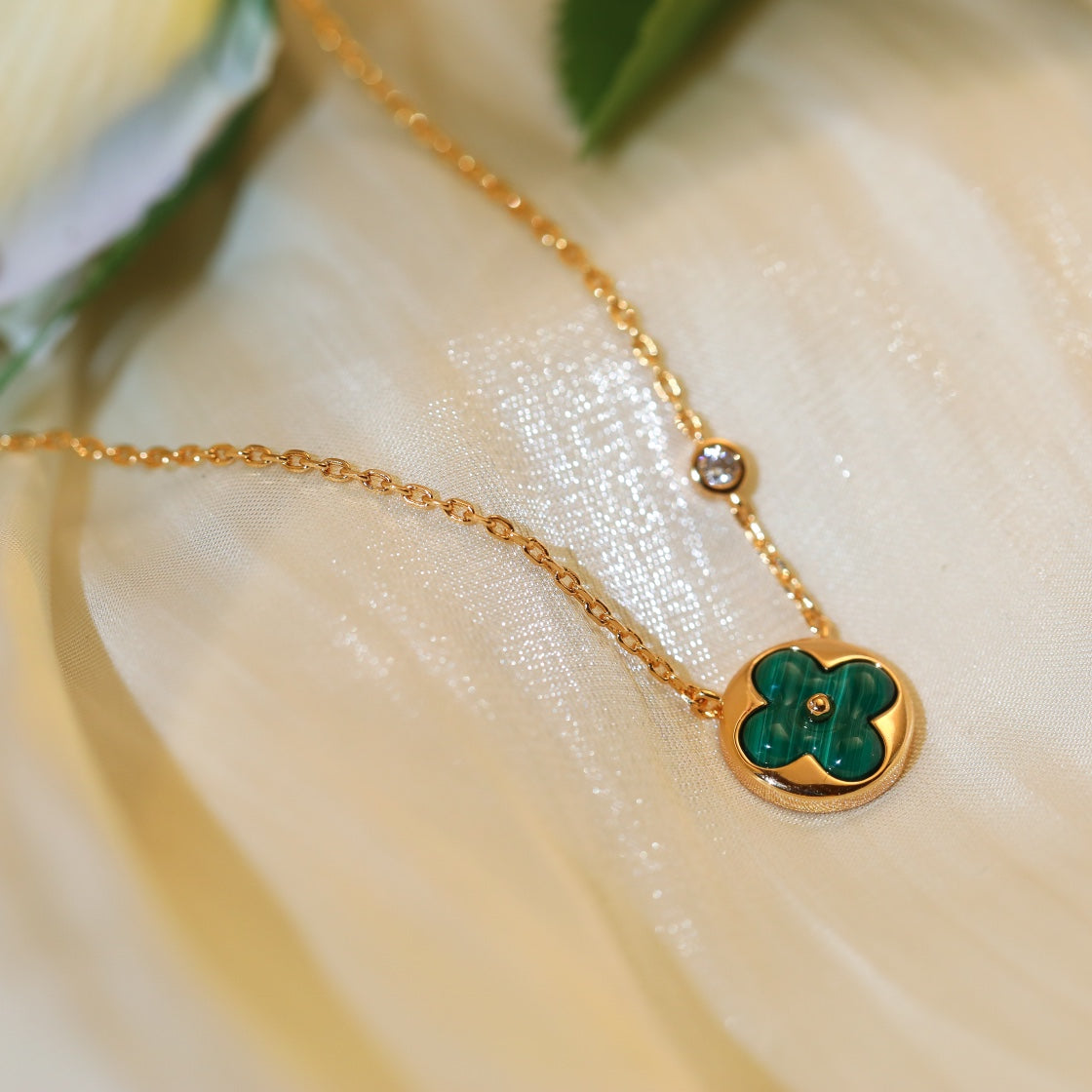 [Cadisa]SUN PEDANT PINK GOLD 1 DIAMOND NECKLACE