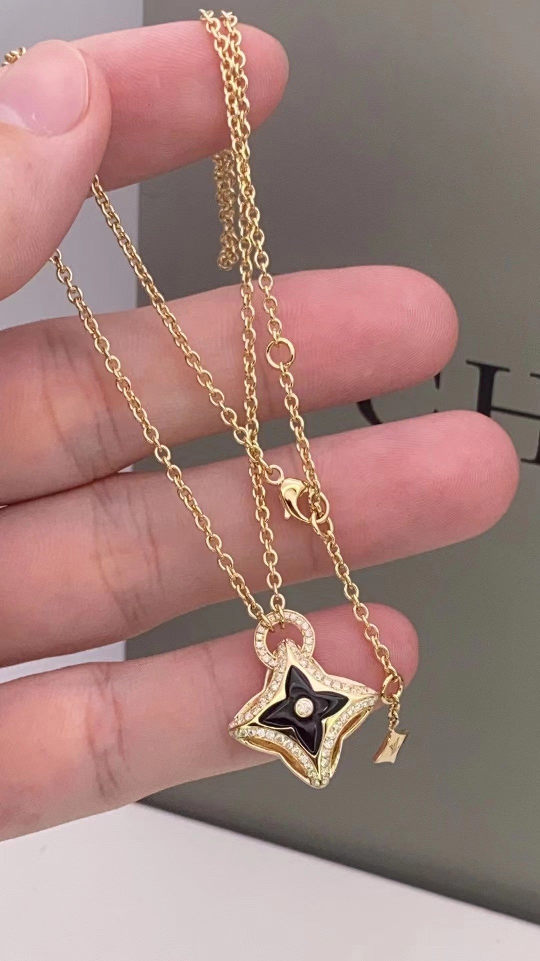 [Cadisa]STAR PEDANT PINK GOLD DIAMOND NECKLACE