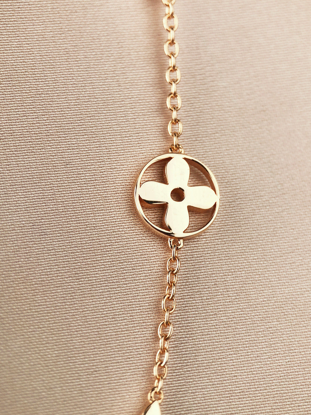 [Cadisa]STAR AND SUN 7 MOTIFS GOLD BRACELET