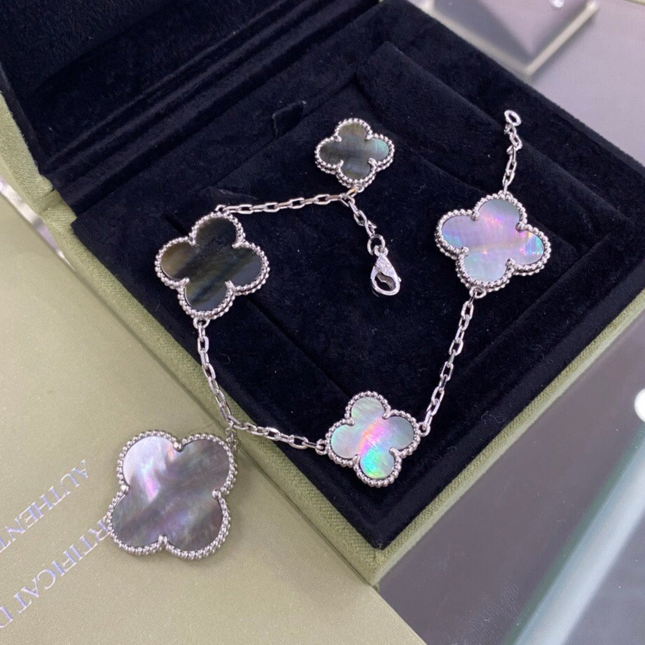 [Cadisa]CLOVER 5 MOTIFS SIVLER DARK MOP BRACELET