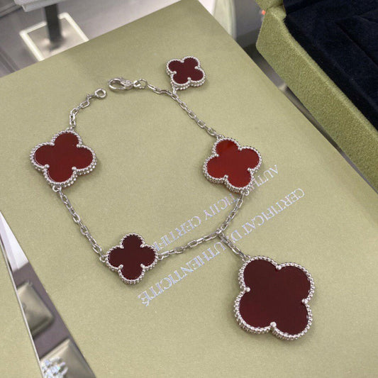[Cadisa]CLOVER 5 MOTIFS SIVLER CARNELIAN BRACELET