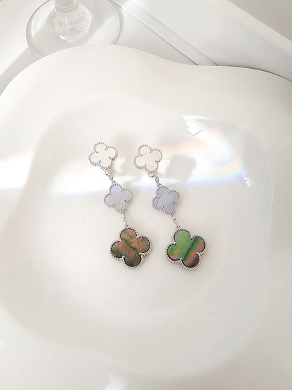 [Cadisa]CLOVER 3 MOTIFS CHALCEDONY DARK MOP SILVER EARRINGS