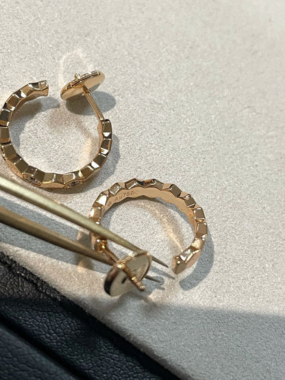 [Cadisa]Hollow Design Four-Leaf Clover Flower Shape Ring