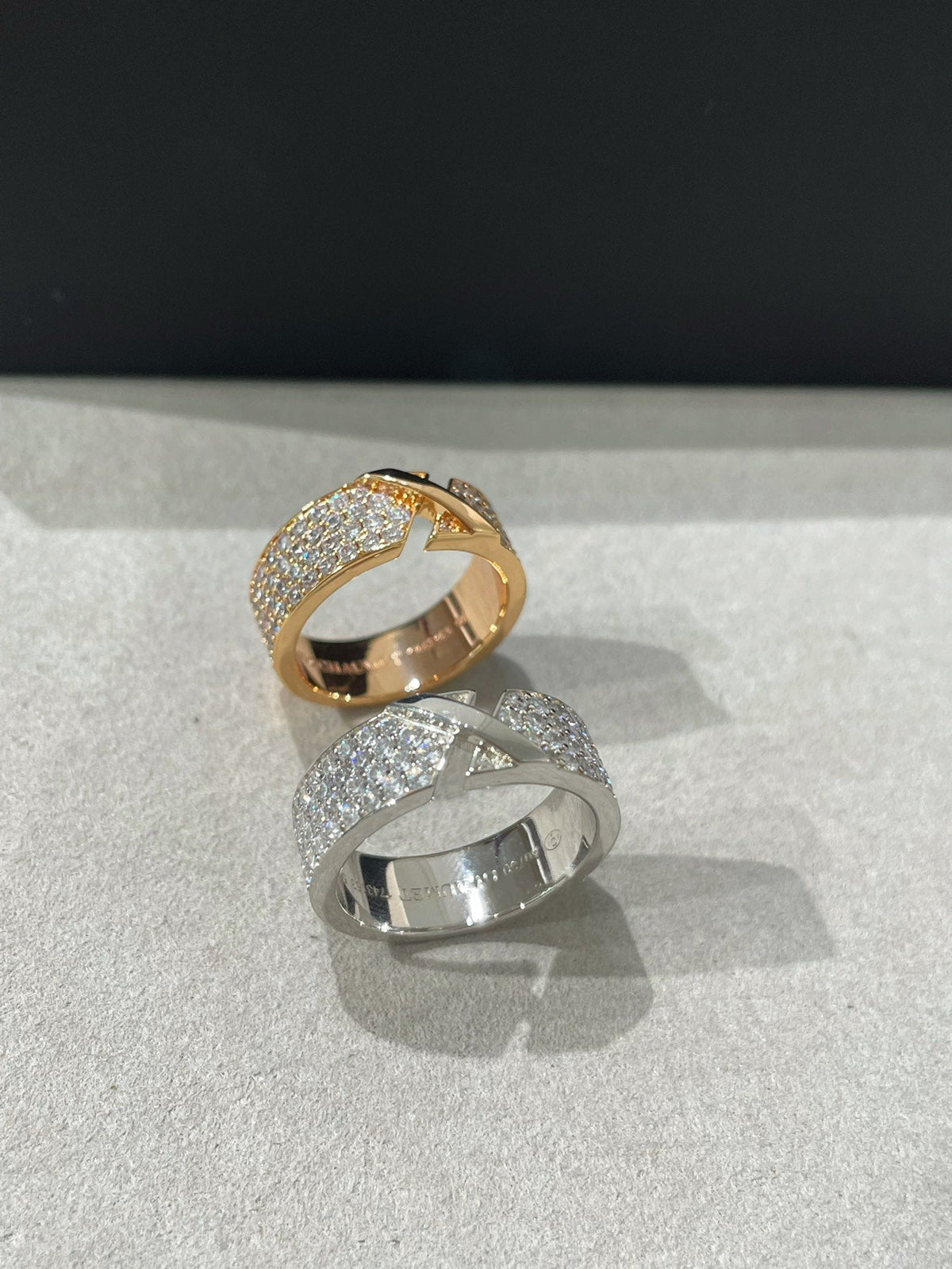 [Cadisa]LIENS EVIDENCE  DIAMOND PAVED RING