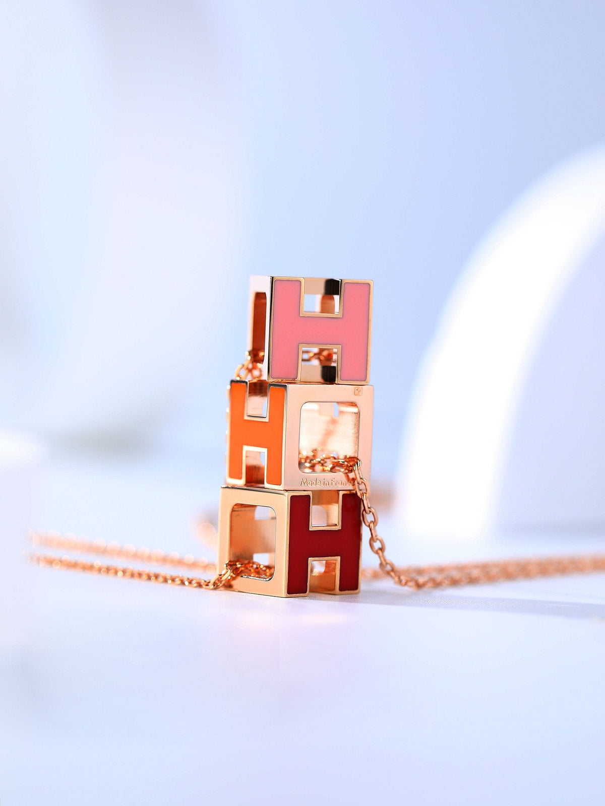 [Cadisa]H CAGE PINK GOLD NECKLACE