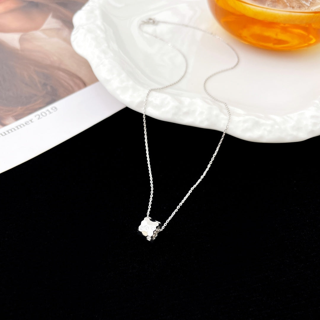 [Cadisa]BEE MINI PEDANT DIAMOND NECKLACE