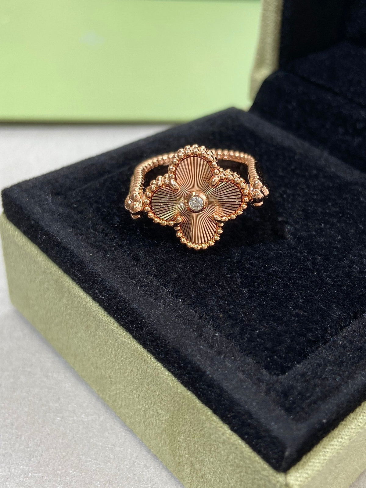 [Cadisa]CLOVER RIVERSIBLE RING ROSE GOLD COLLECTION