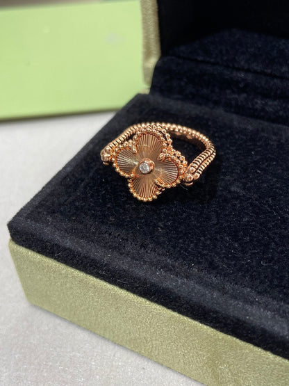 [Cadisa]CLOVER RIVERSIBLE RING ROSE GOLD COLLECTION