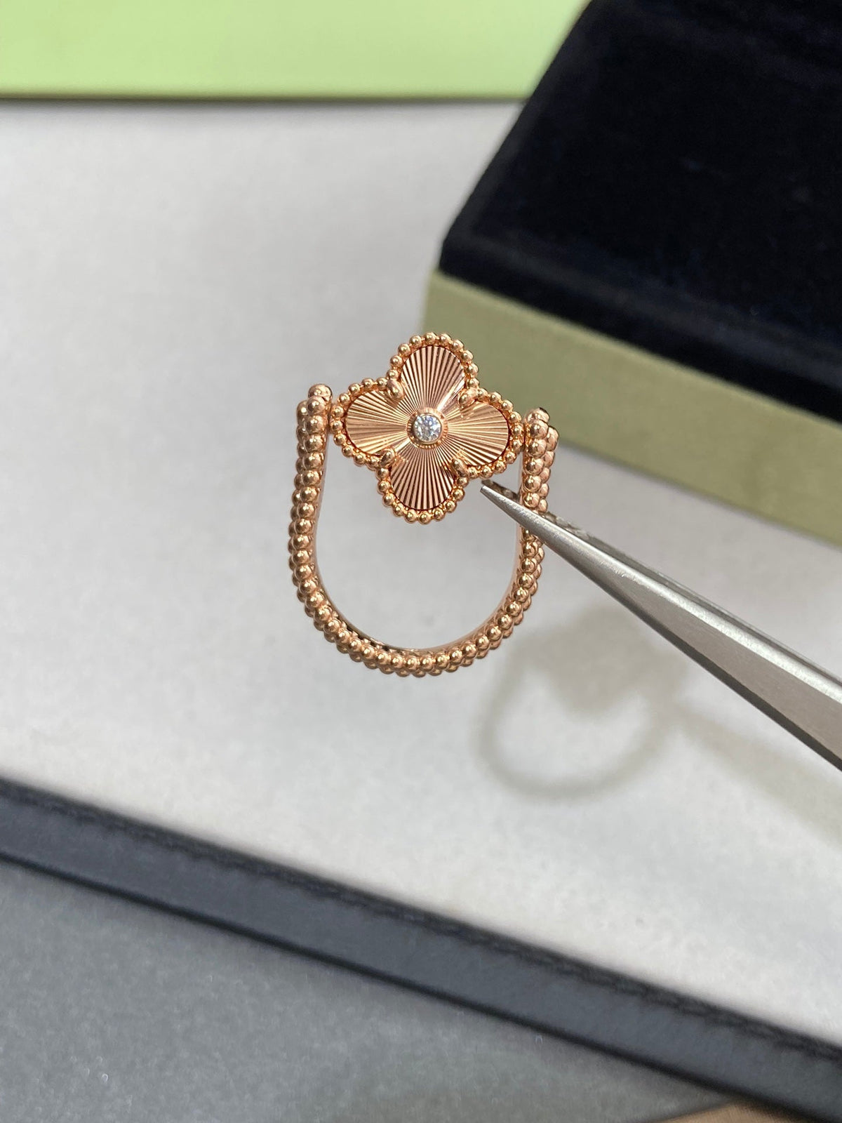 [Cadisa]CLOVER RIVERSIBLE RING ROSE GOLD COLLECTION