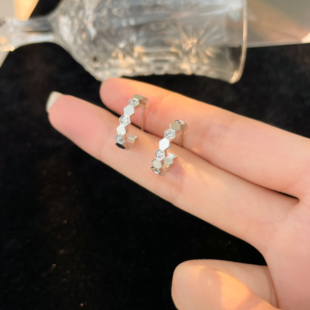 [Cadisa]BEE LOVE DIAMOND HOOP EARRINGS