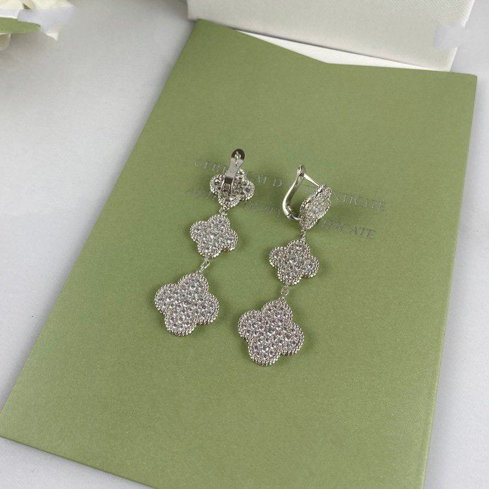 [Cadisa]CLOVER 3 MOTIF DIAMOND SILVER DROP EARRINGS